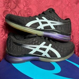 ASICS‎ Women’s Size 6 1/2 Gel-Quantum Infinity Sneakers